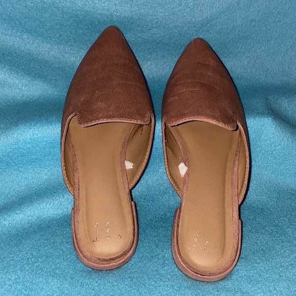 A NEW DAY Velma pink faux suede pointed closed toe slip on mules NEW size 9 - Picture 3 of 11